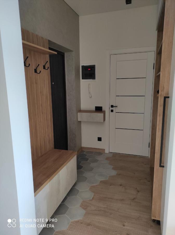 New Apartment Vivita Uschhorod Exterior foto